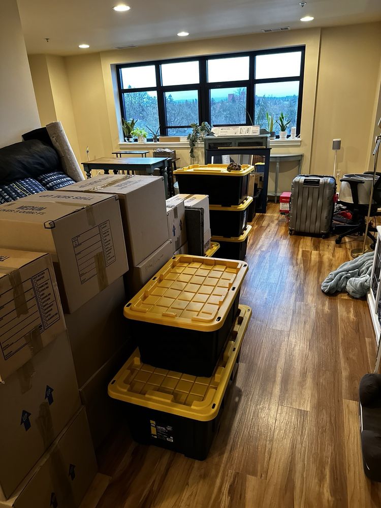Smaller Moving Services Benefits Orange County CA